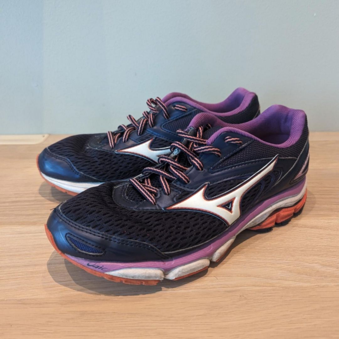 Mizuno Wave Inspire