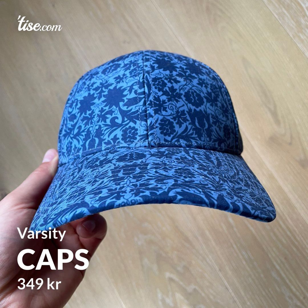 Caps