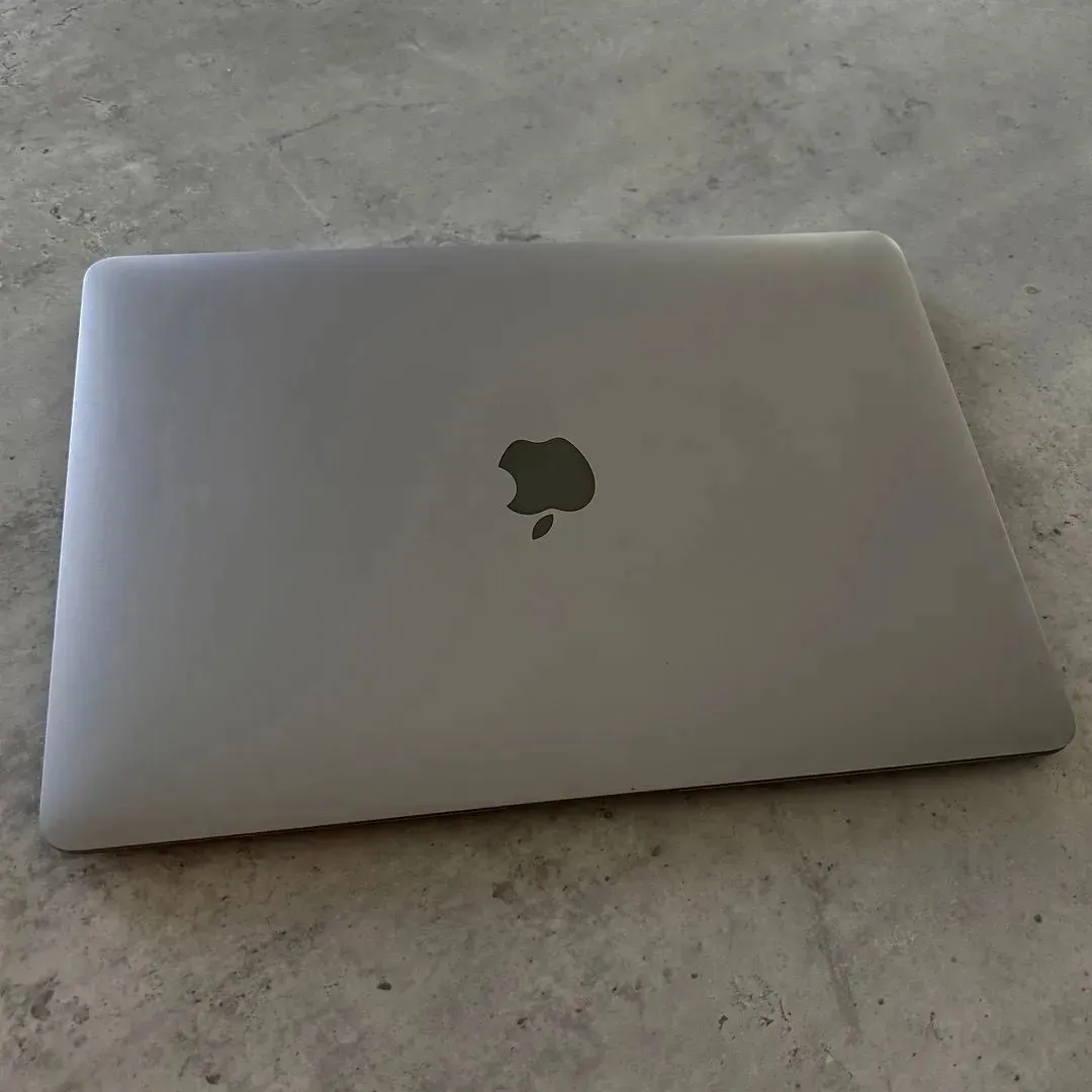 macbook air 2020