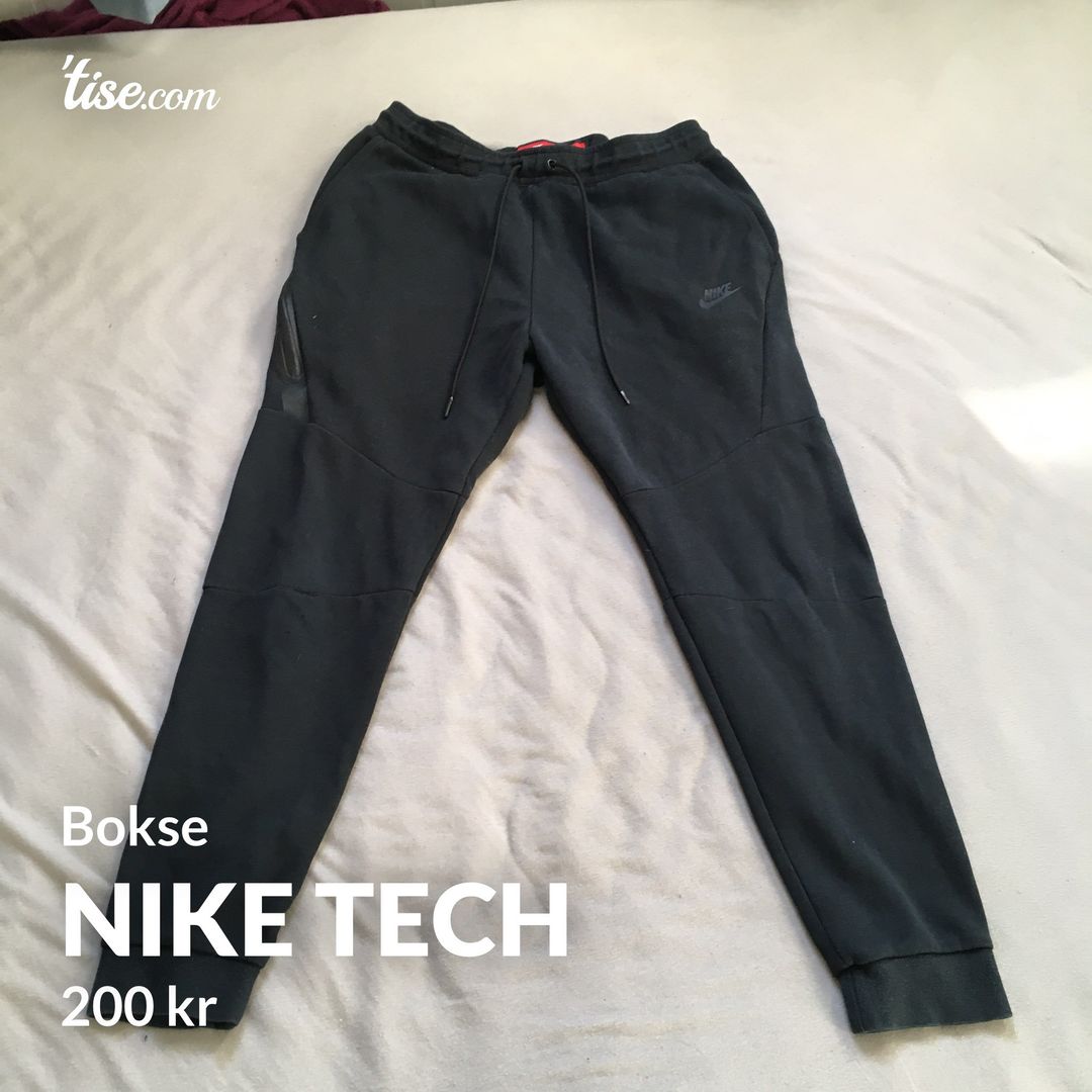 Nike tech