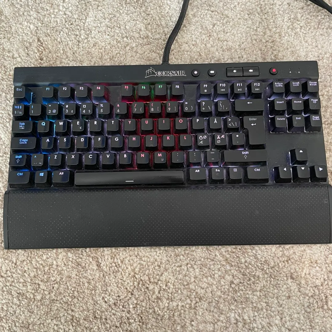 Corsair k65 RGB