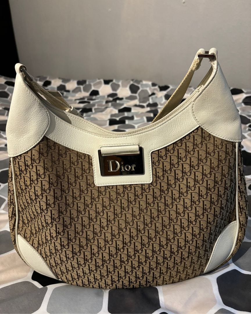 Dior taske