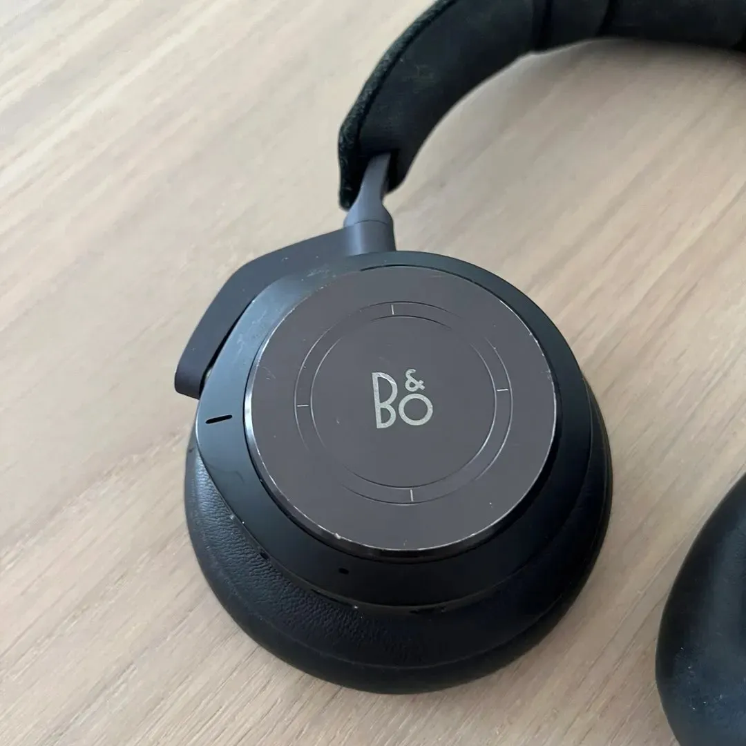 Beoplay H9 3rd gen