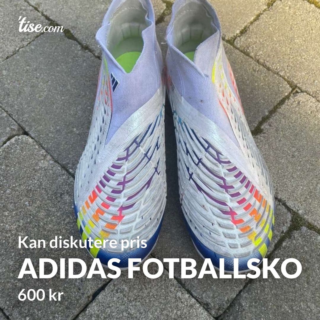 Adidas fotballsko