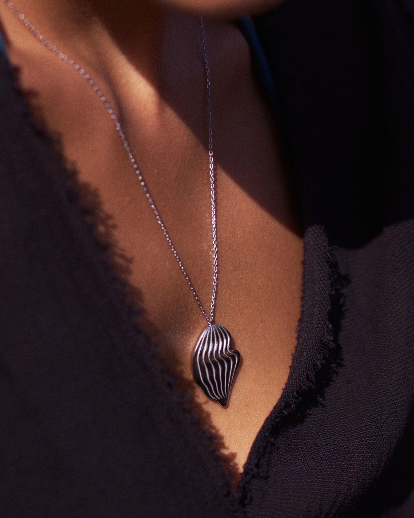 Ripples Necklace L