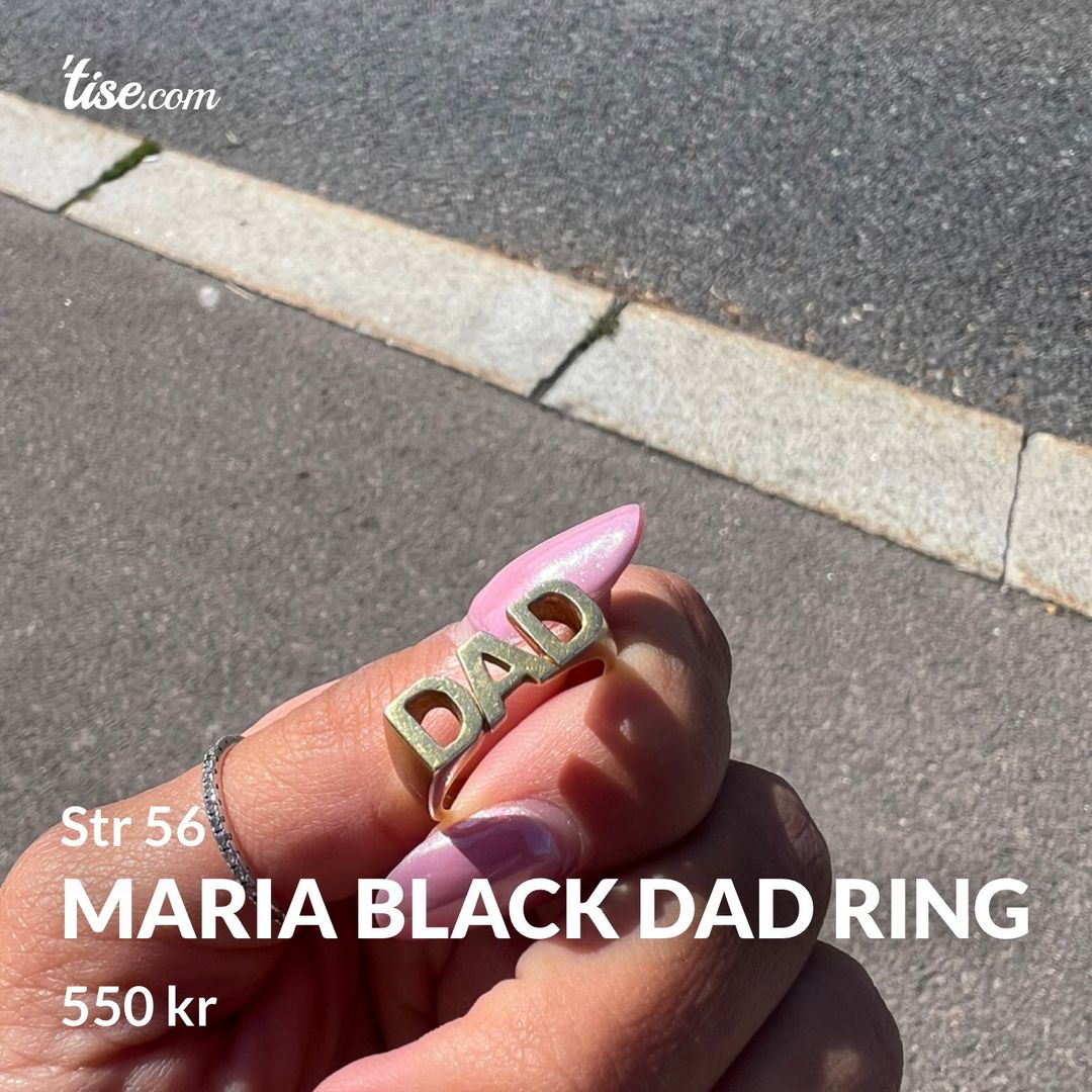 Maria black dad ring