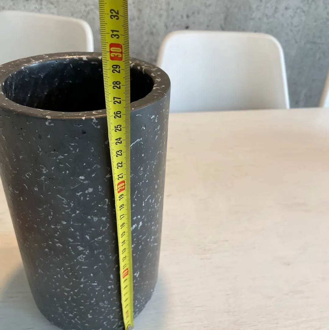 Bolia terrazzo vase