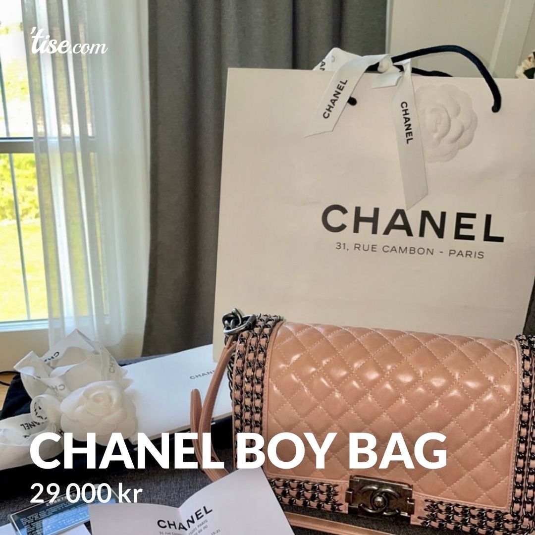 Chanel boy bag