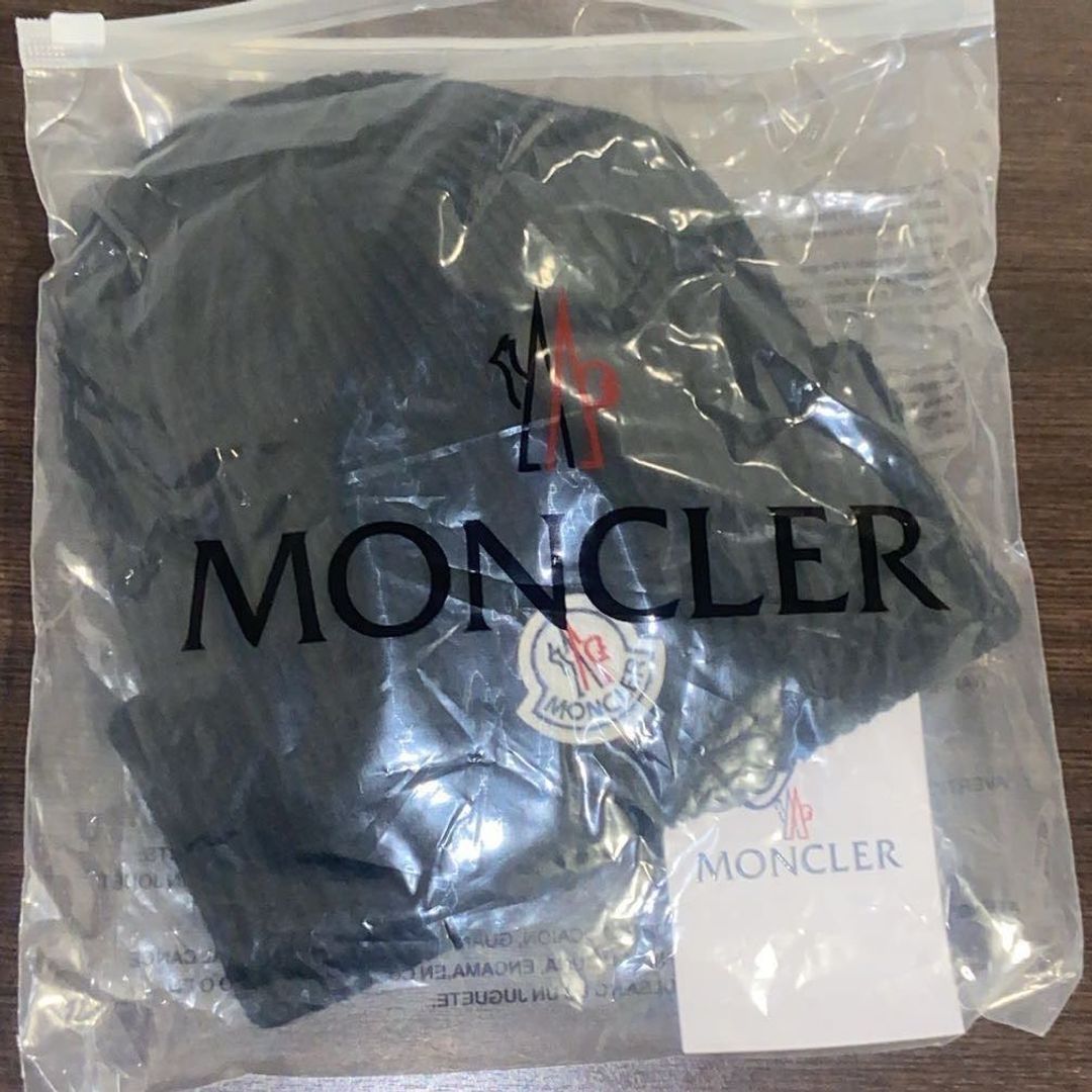 Moncler lue