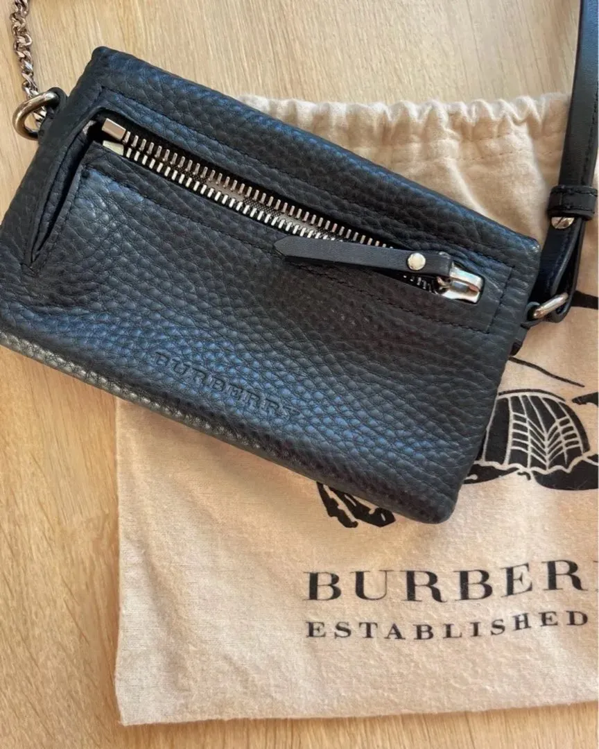 Burberry mini veske