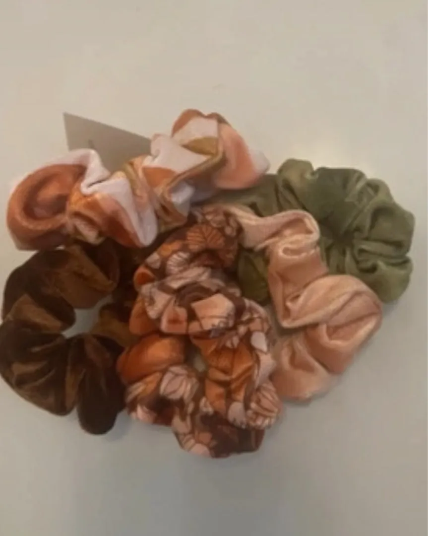 Urban scrunchies