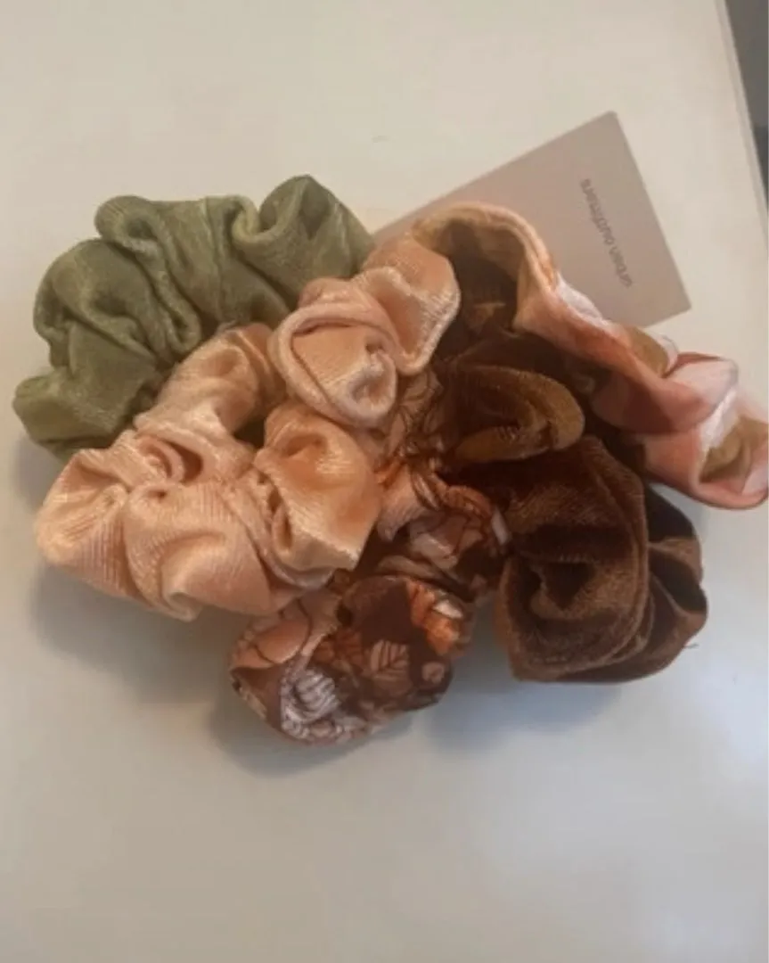 Urban scrunchies