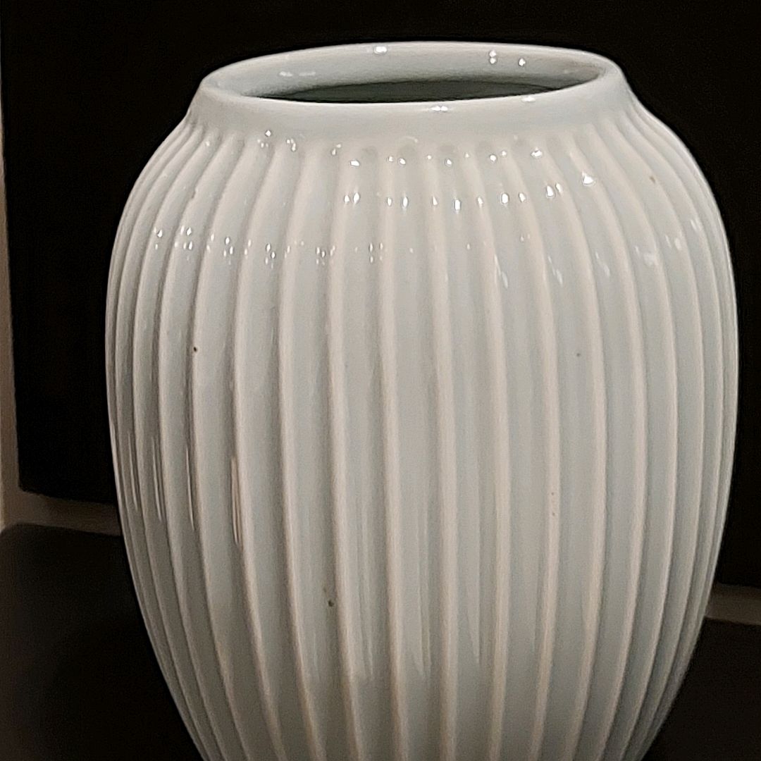 Kahler vase