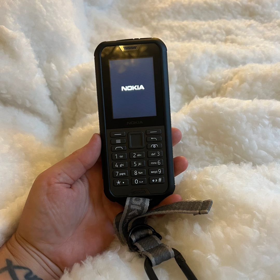 Nokia 800 Tough