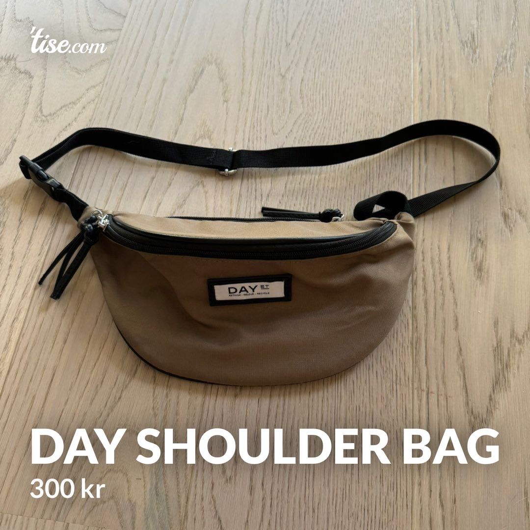 Day shoulder bag