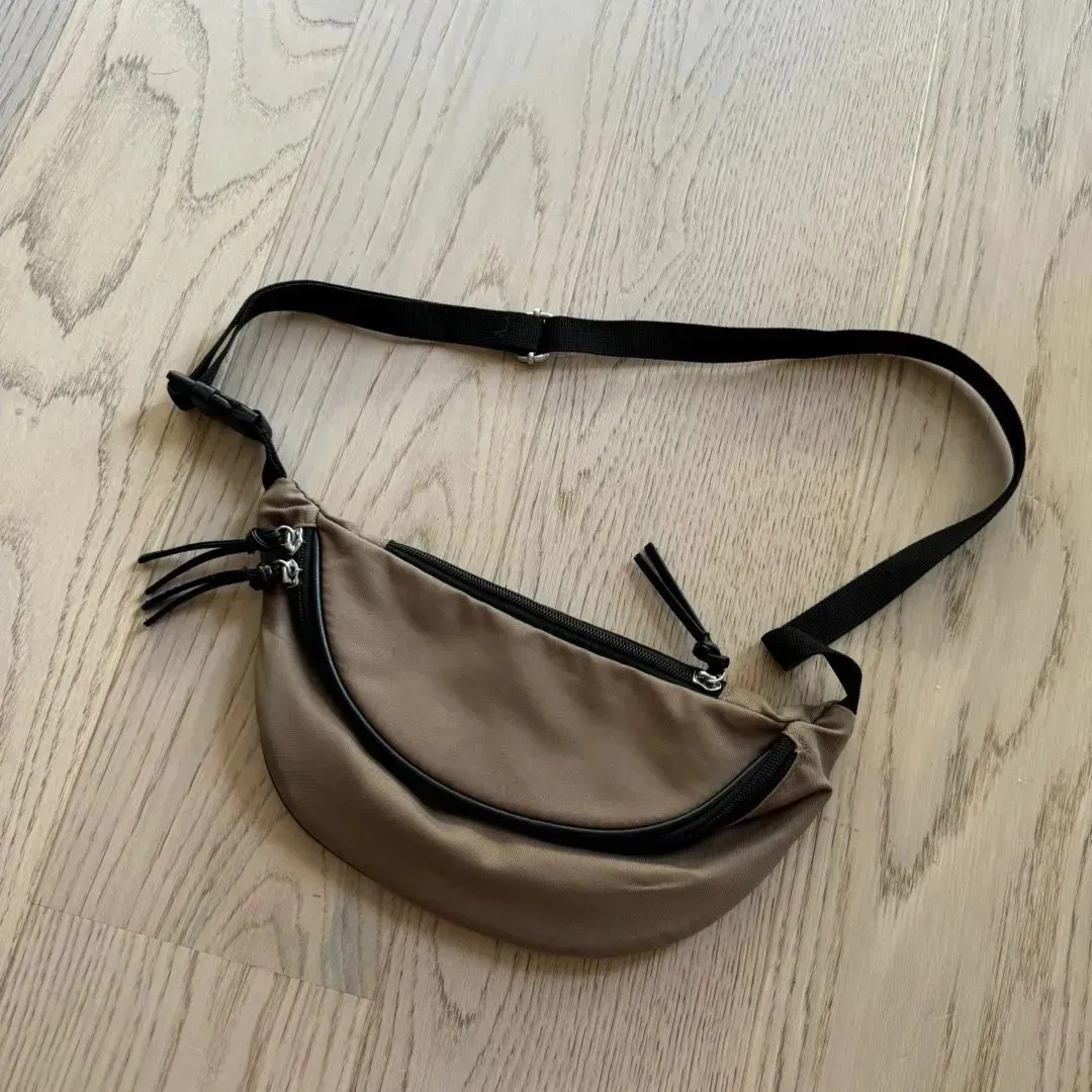 Day shoulder bag