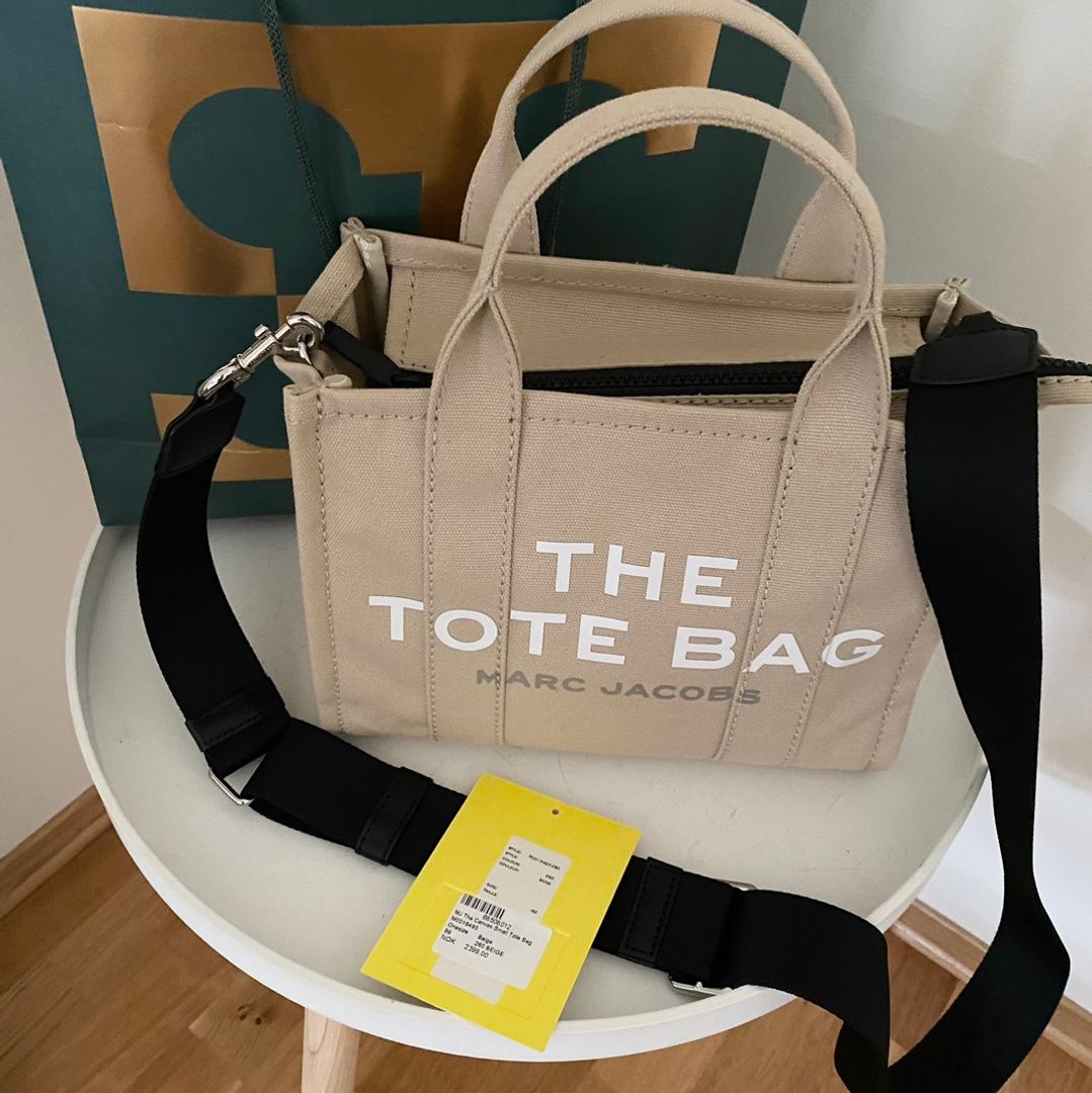 Marc Jacobs tote