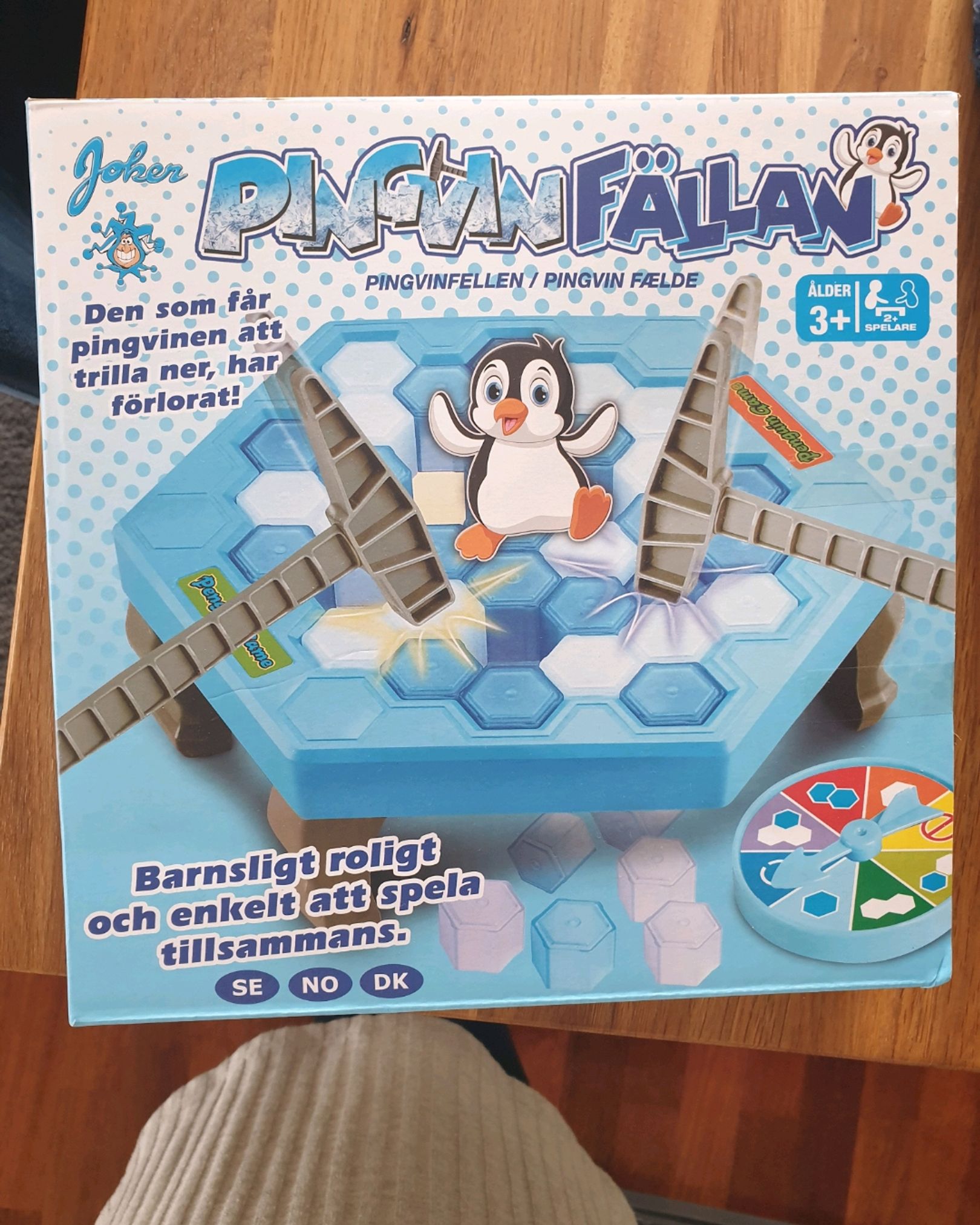 Falling Penguin