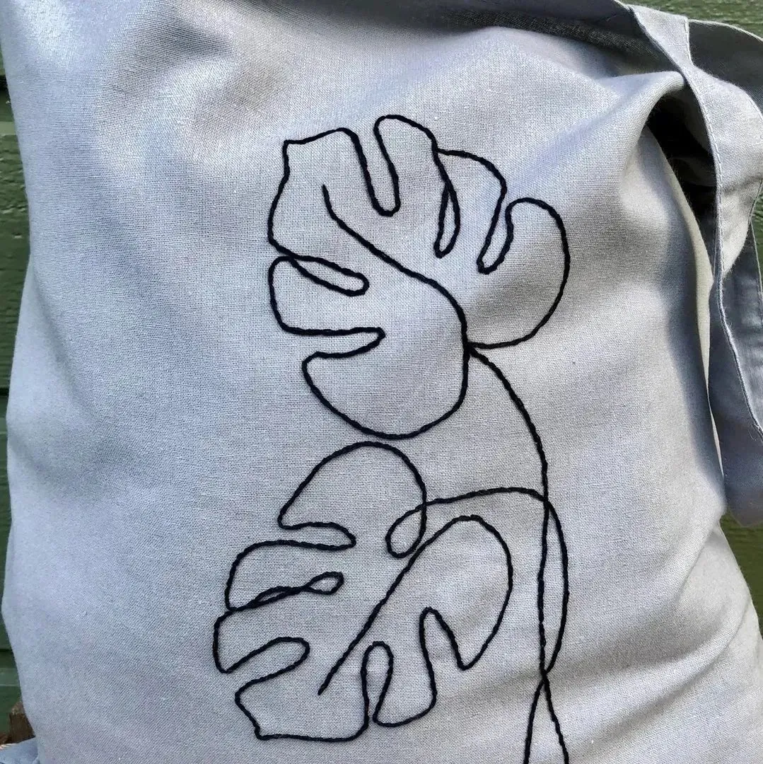 Håndbrodert totebag