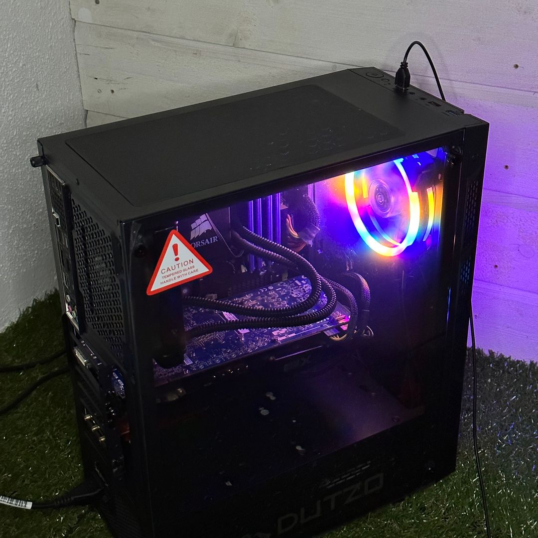 CUSTOM GAMING PC PRO