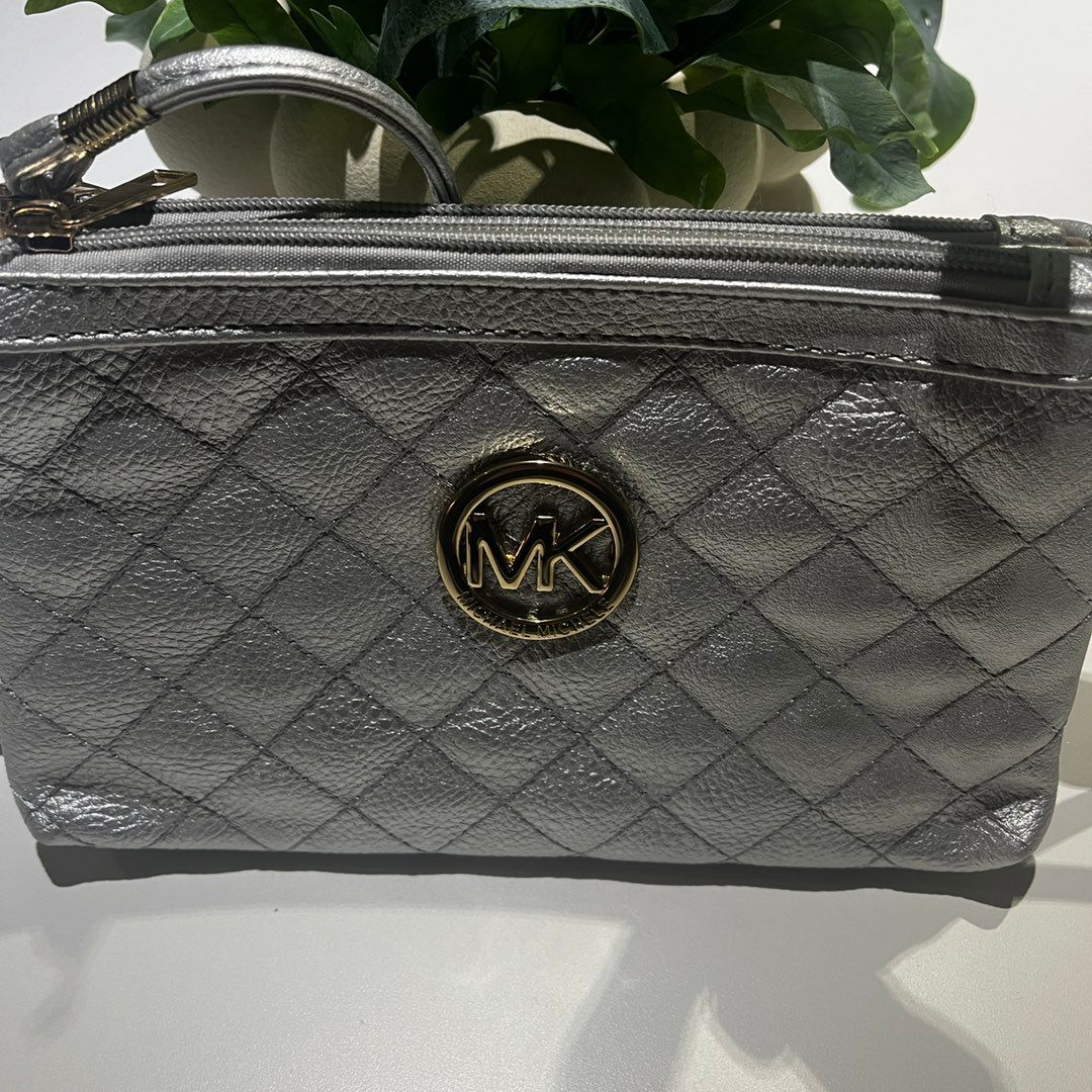 Michael Kors taske