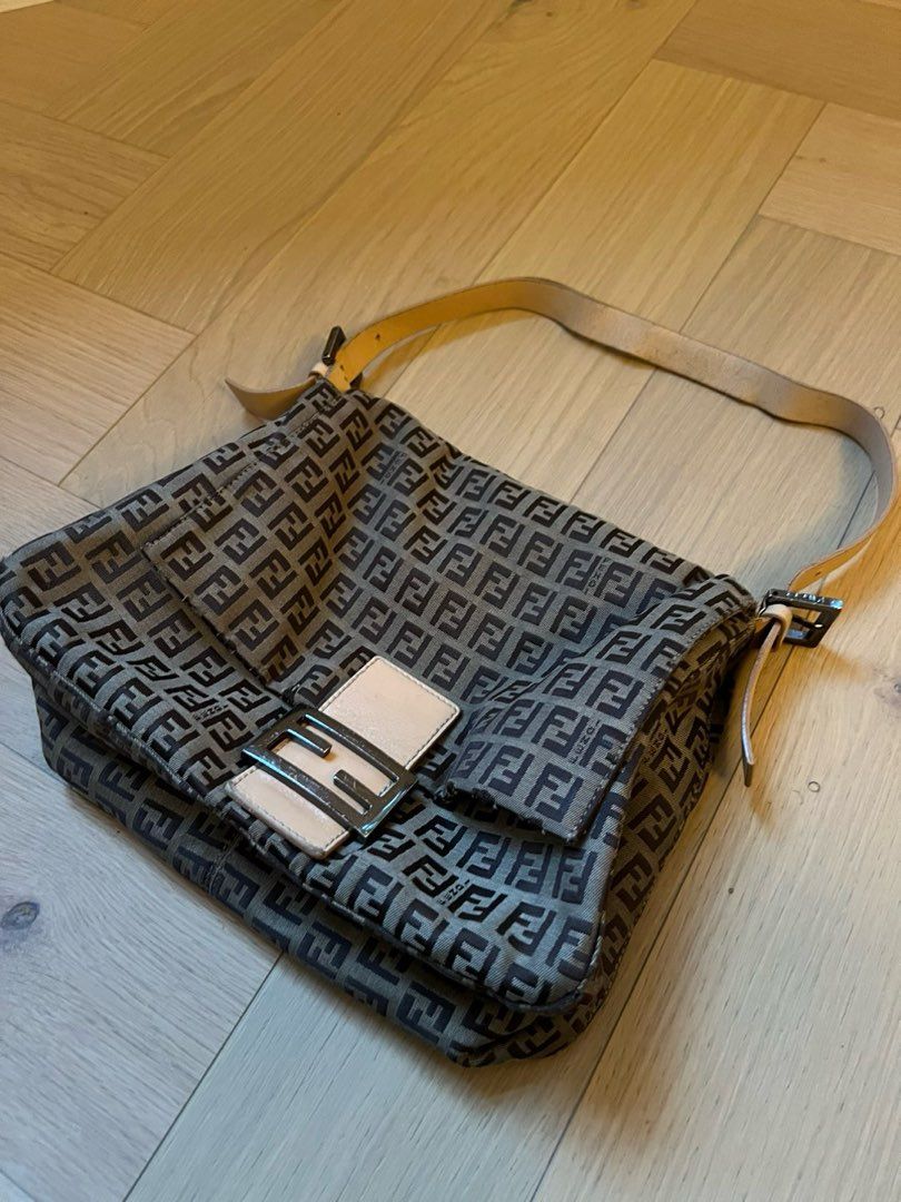 Fendi mama baguette