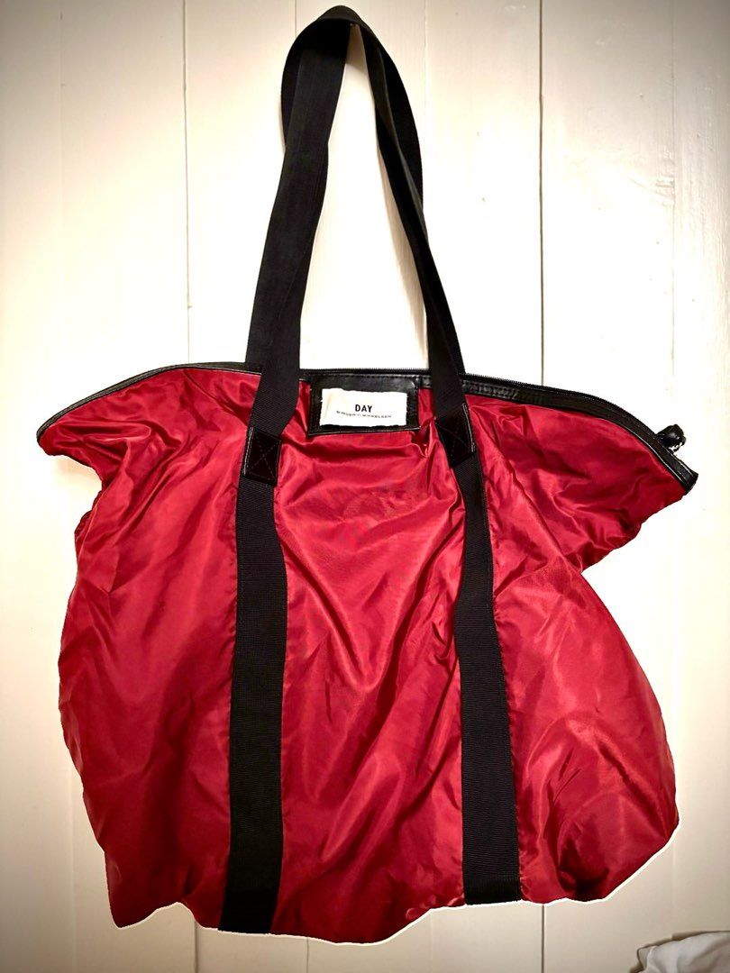 Rød day bag