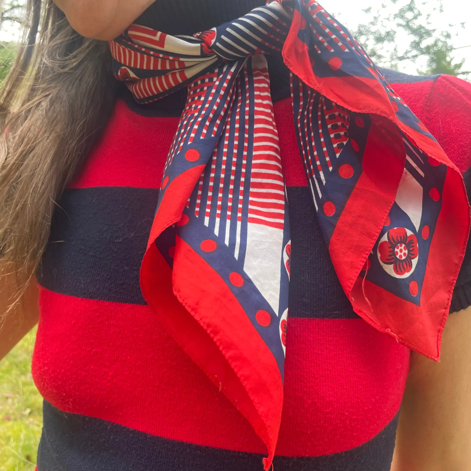 Retro Scarf