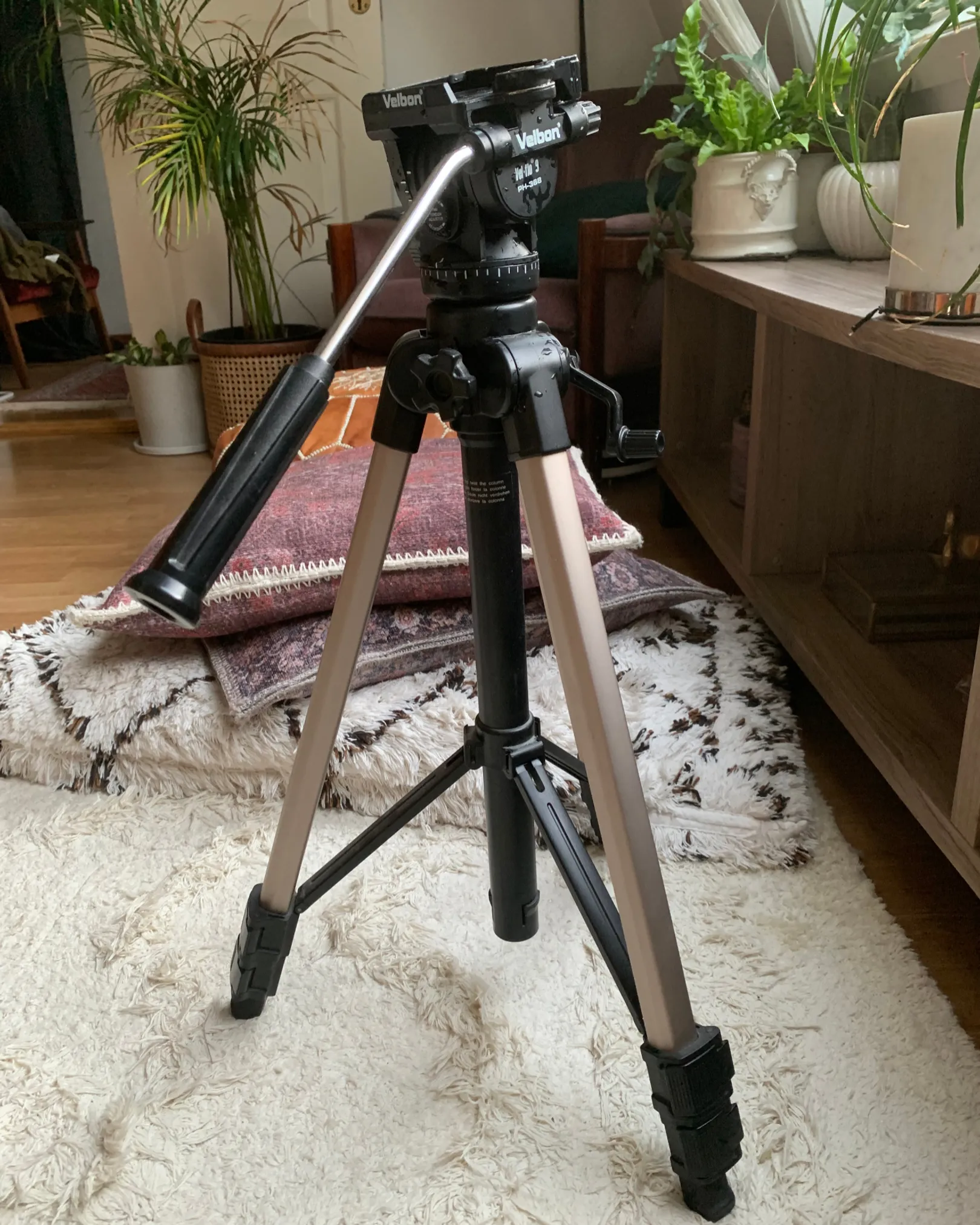 Tripod for kamera