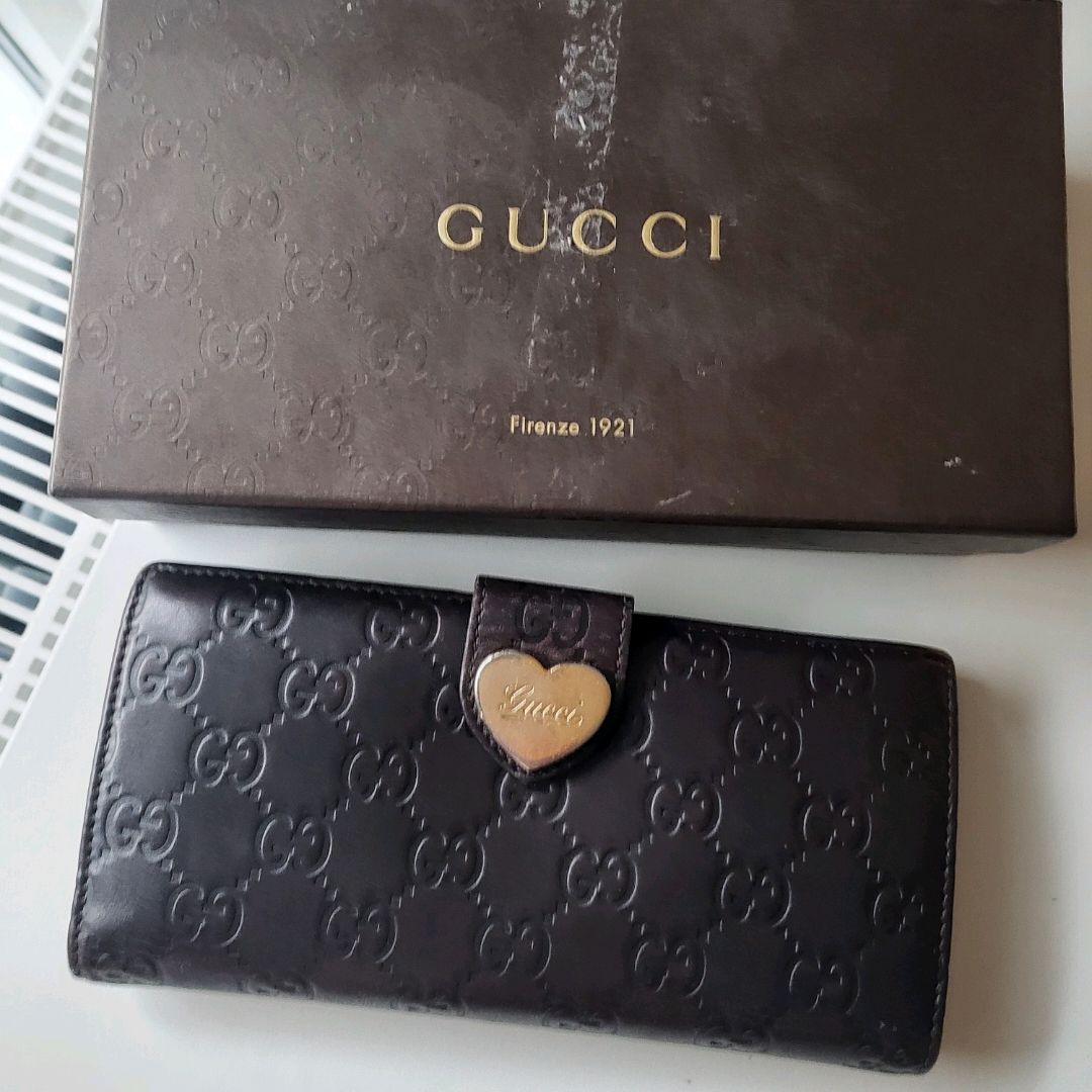 Gucci long wallet