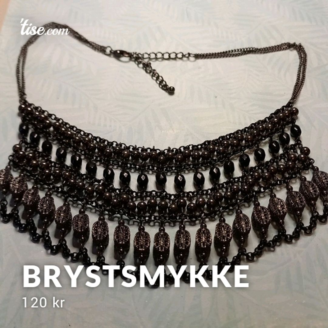 Brystsmykke