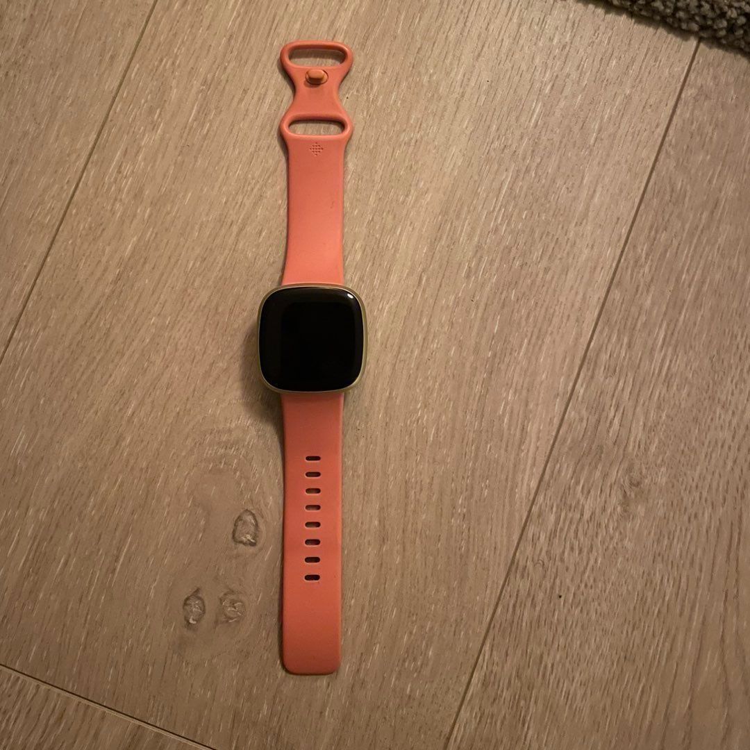 Fitbit versa 3