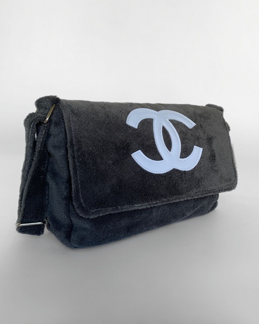 Chanel plys taske