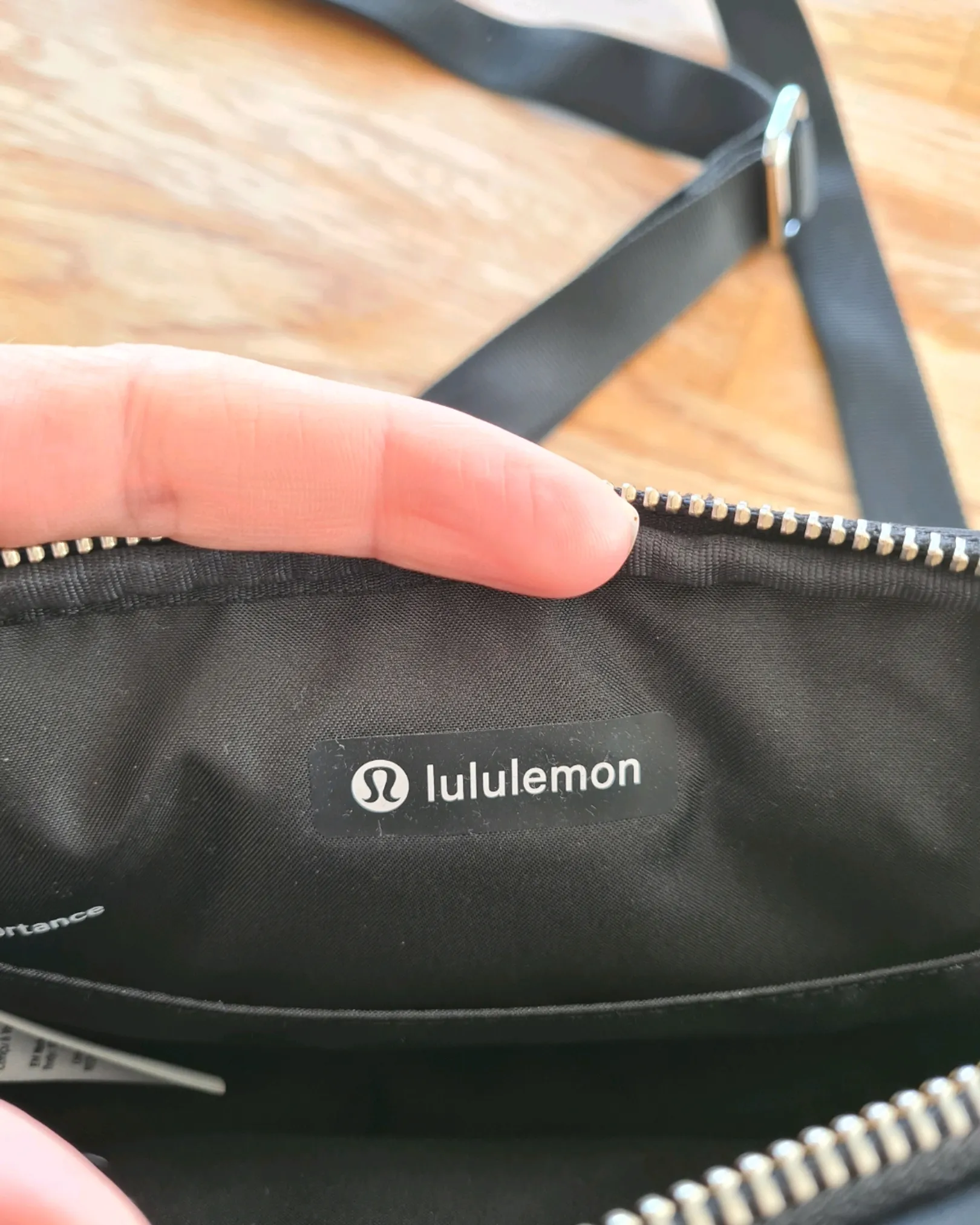 Lululemon veske