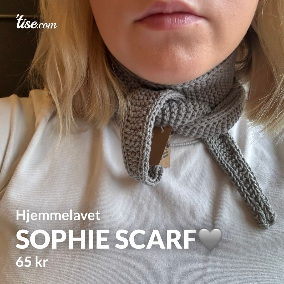 SOPHIE SCARF🩶