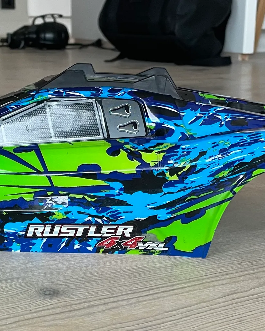 Traxxas Rustler 4x4