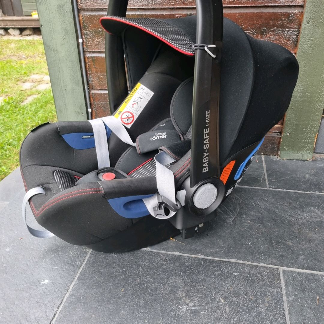 Britax I-size 2