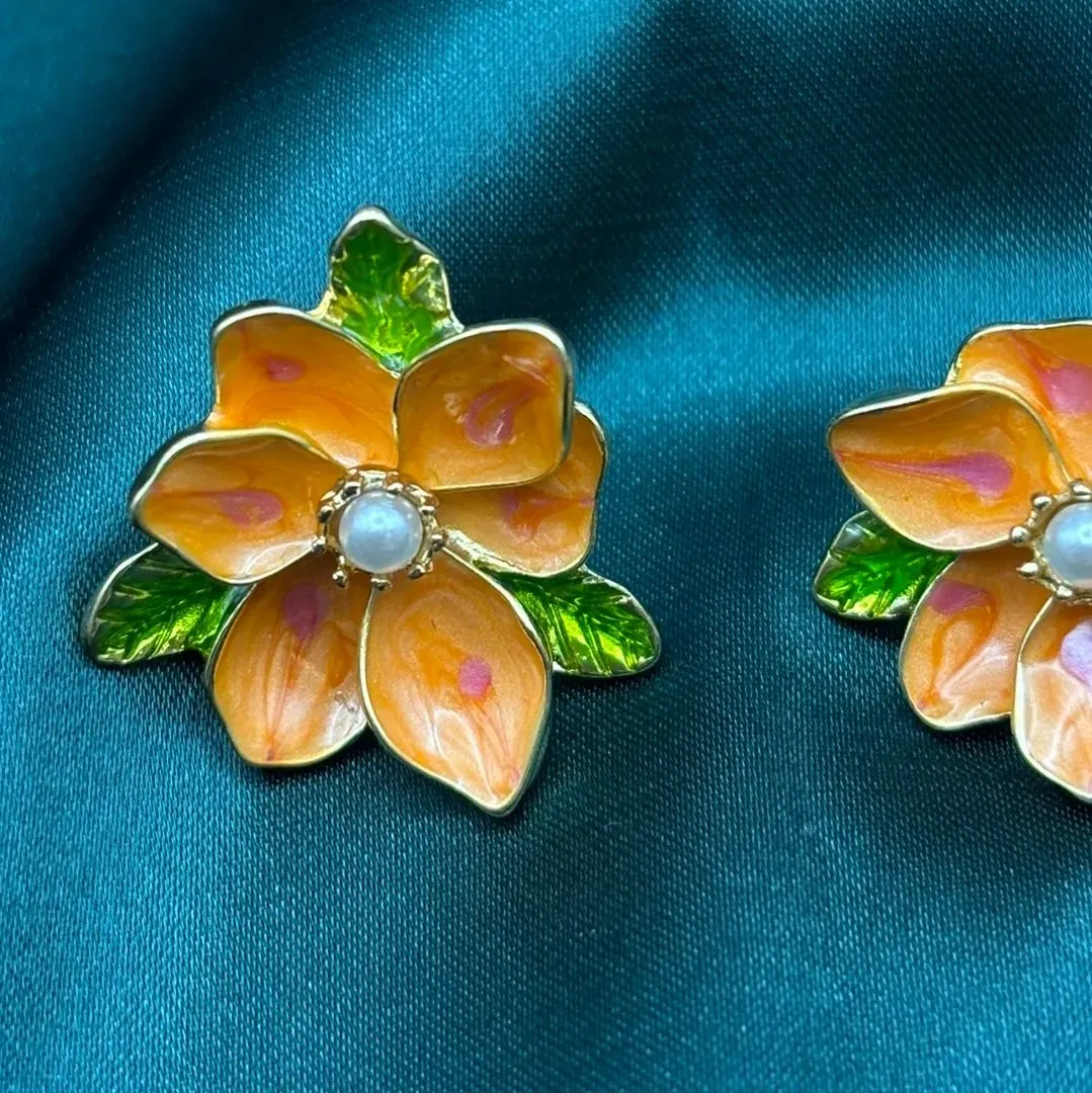 Flower earrings