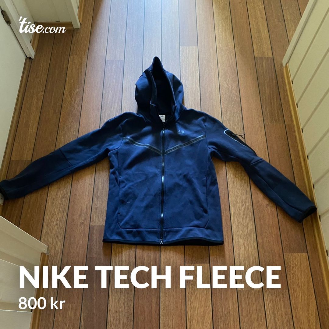 Nike tech fleece