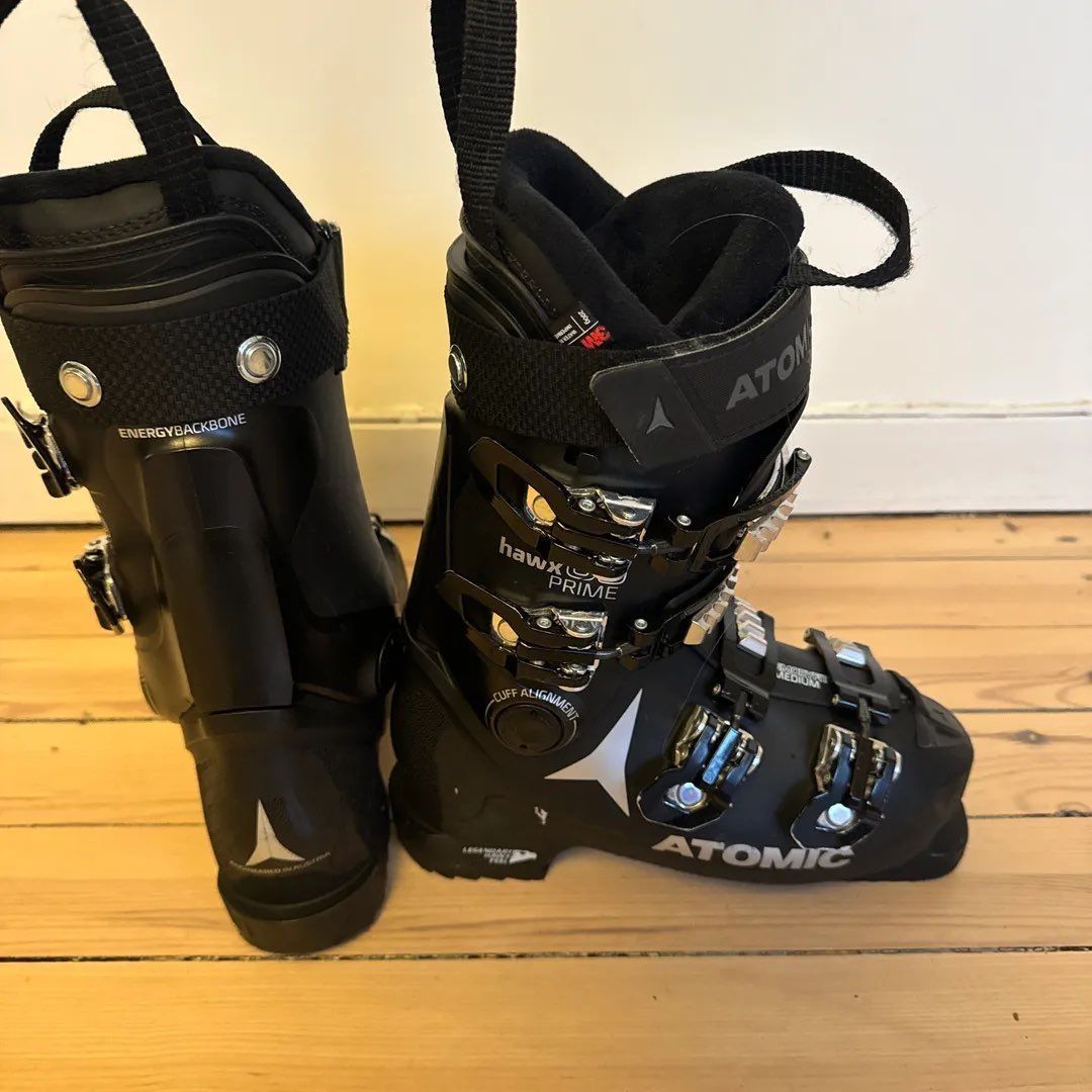 Atomic Ski boots