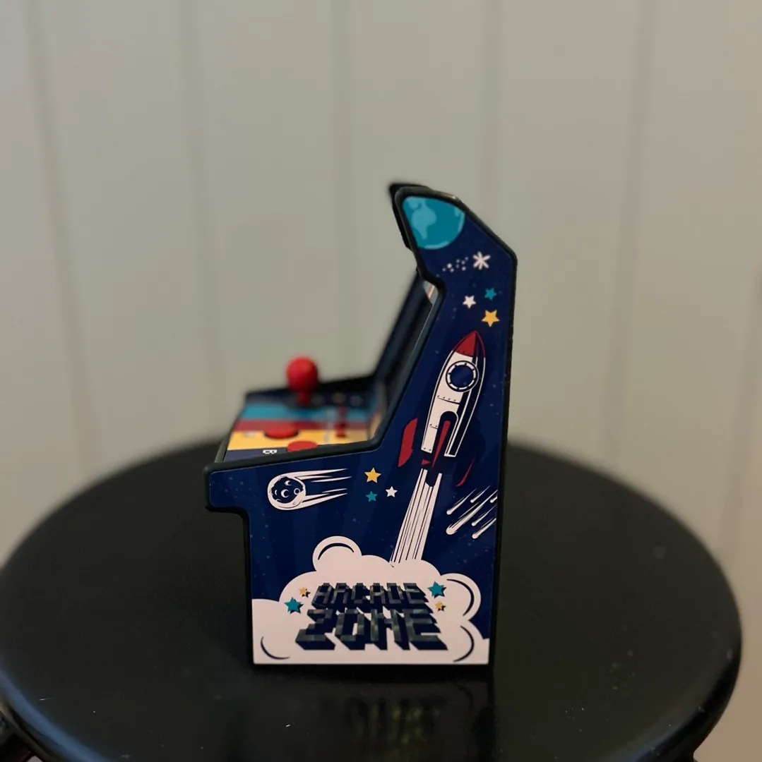 Mini arcade game