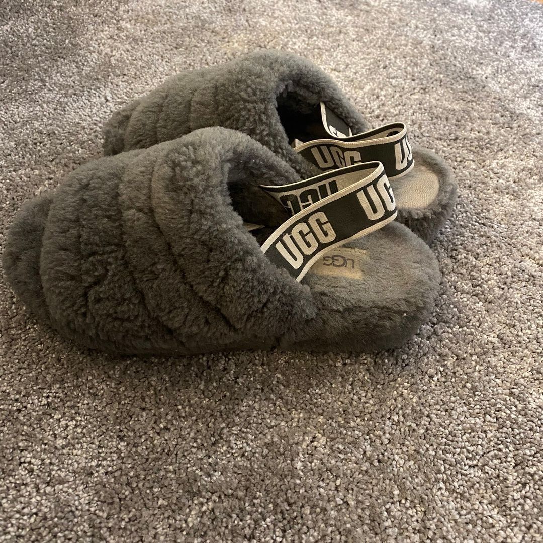 UGG tøfler