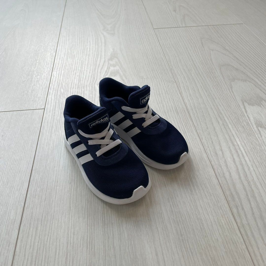 Adidas joggesko