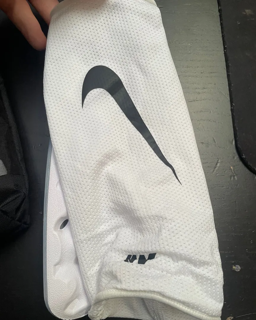 Nike shinpads