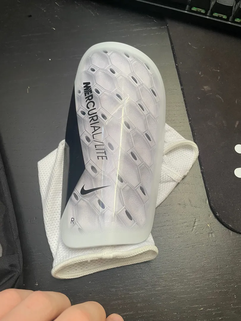 Nike shinpads