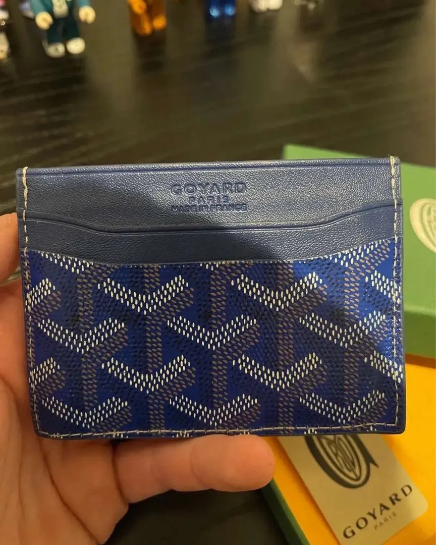 Goyard pung