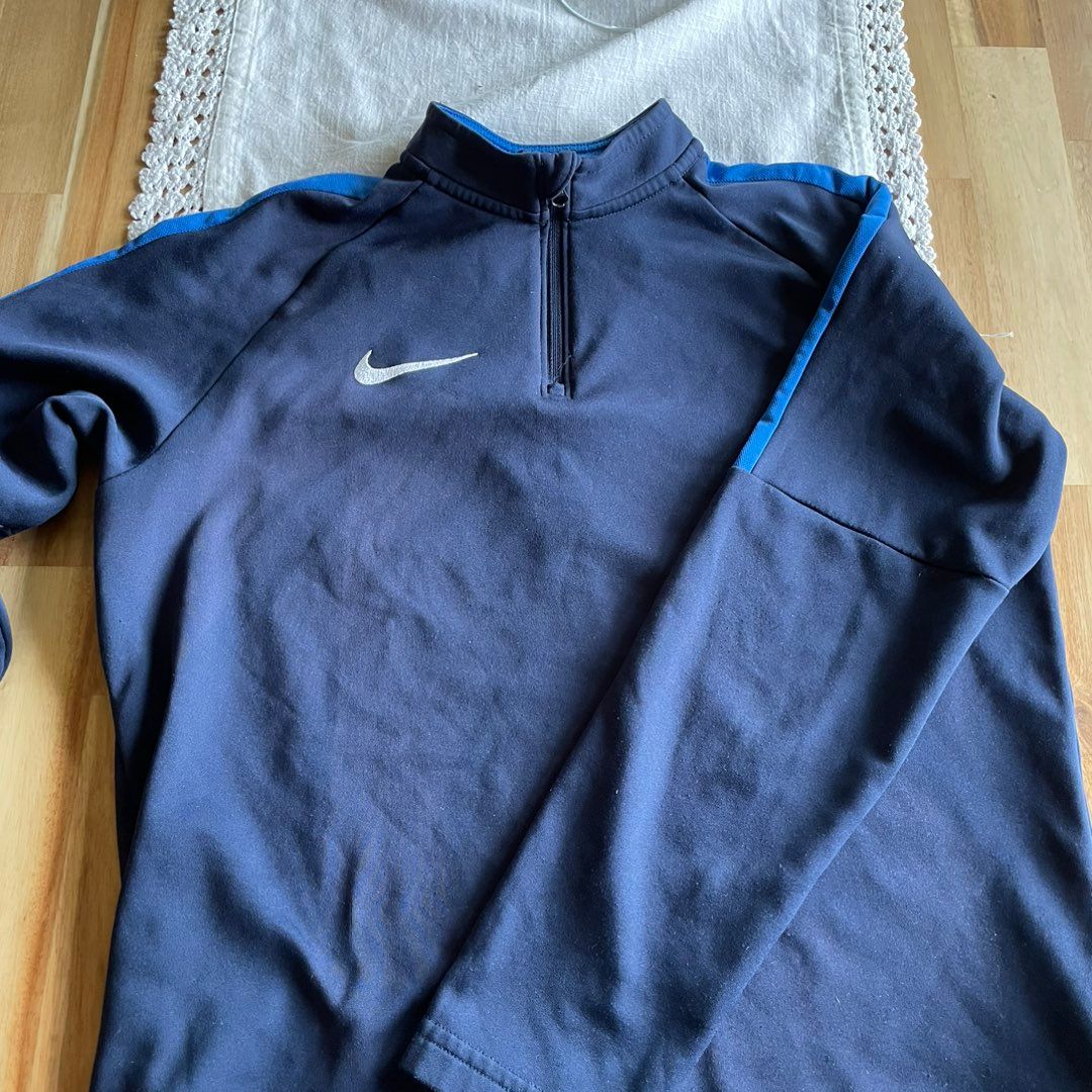 Nike treningsgenser