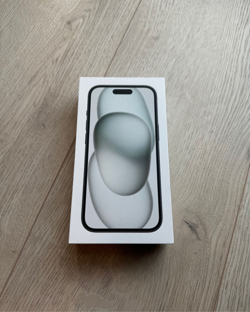 Iphone 15 og deksel