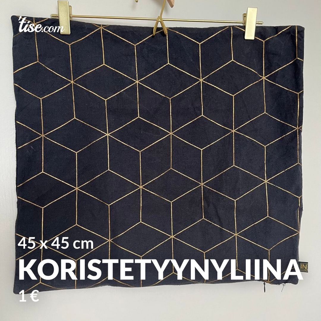 Koristetyynyliina