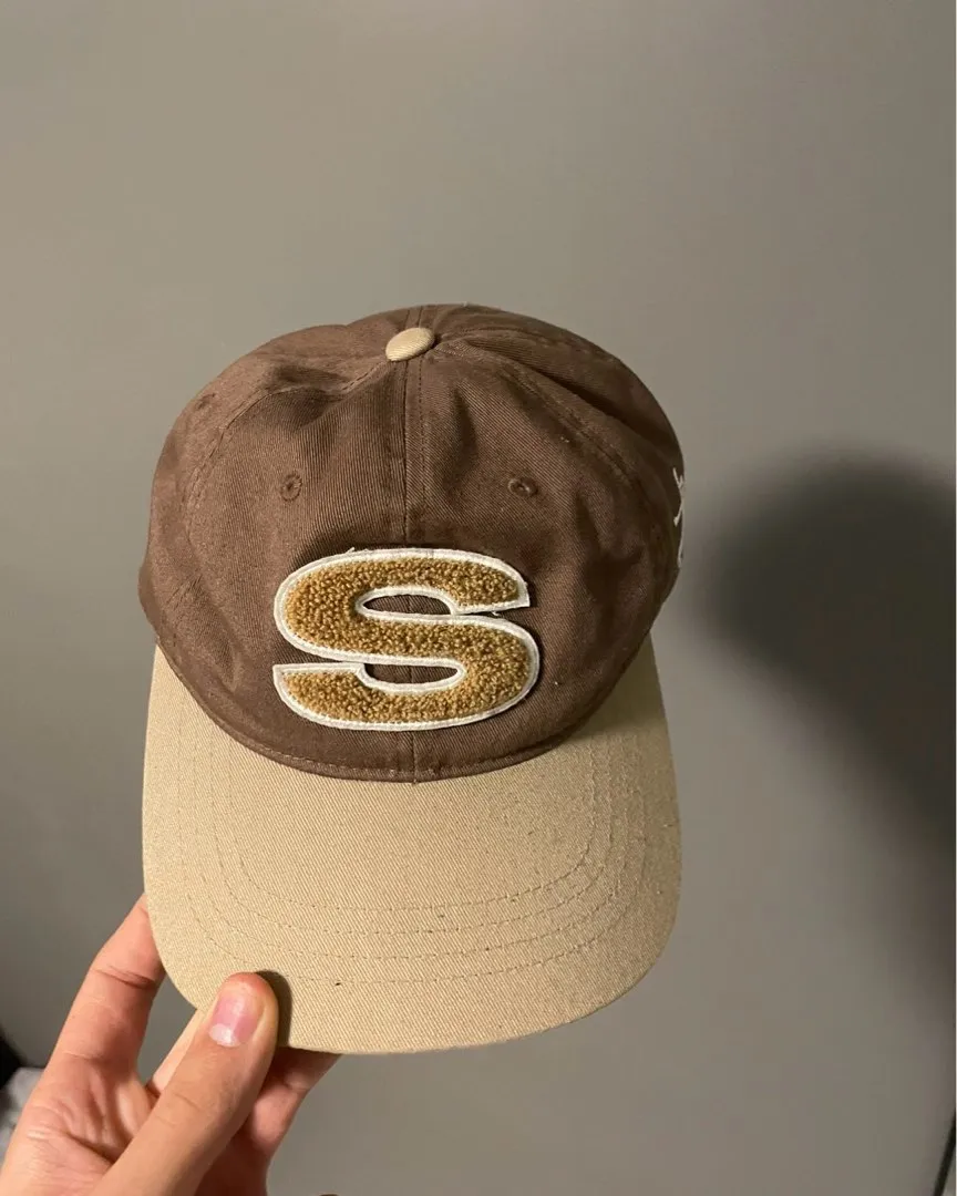 Stüssy caps